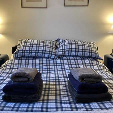 In The Centre Of Shaftesbury Apartment Bilik gambar