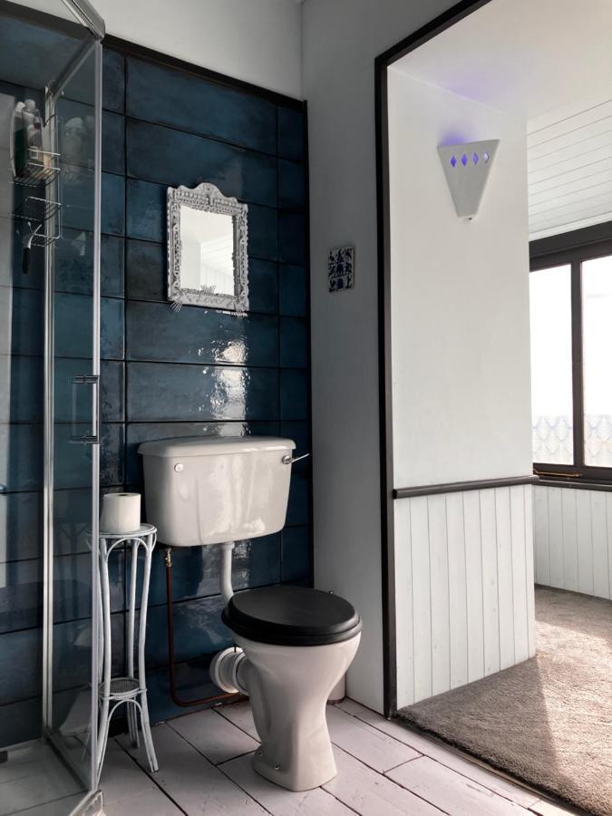 In The Centre Of Shaftesbury Apartment Luaran gambar